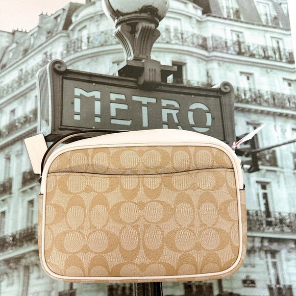 Coach CR135 Jamie Camera Bag In Signature Canvas IN LIGHT KHAKI CHALK - Picture 3 of 9